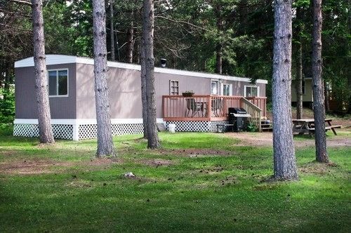 Algonquin'S Edge Resort Madawaska ภายนอก รูปภาพ