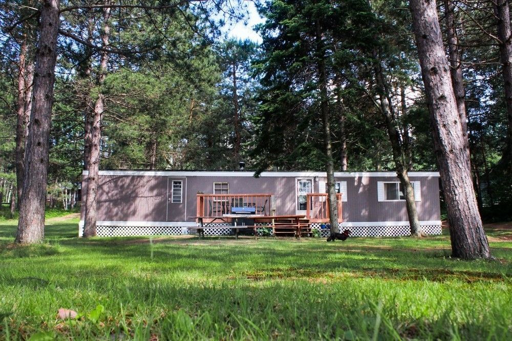 Algonquin'S Edge Resort Madawaska ภายนอก รูปภาพ